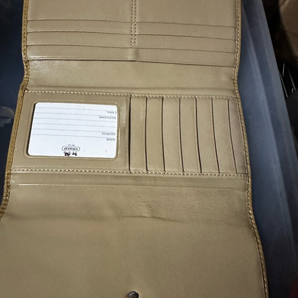 Coach wallet - Picture 2 of 3